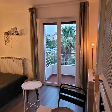Appart Cocooning Proche Centre Avec Parking, Climatisation Hyères Exterior foto