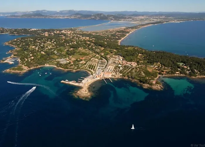 Appart Cocooning Proche Centre Avec Parking, Climatisation